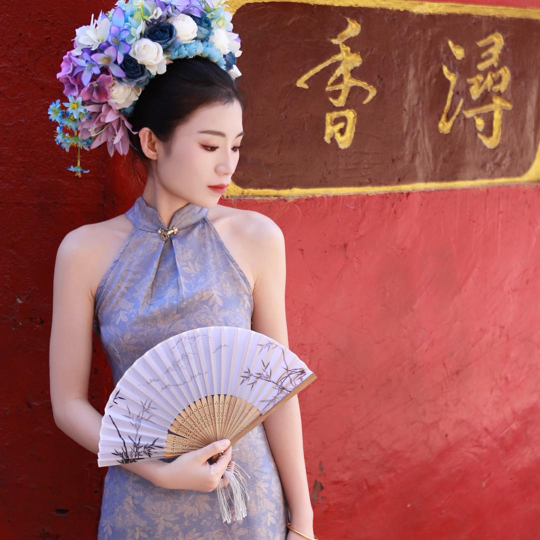 小气吧啦的