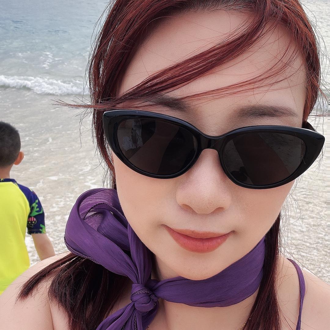 山丹爱眼城 芳芳