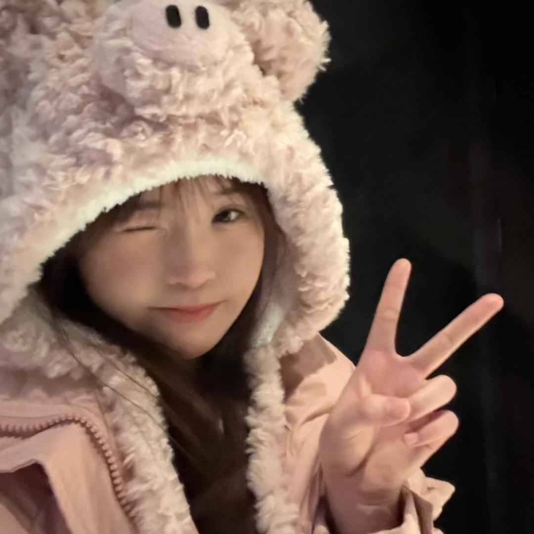 陈陈-.