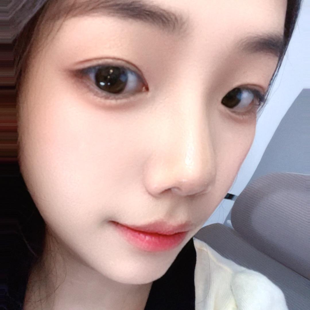 小柒