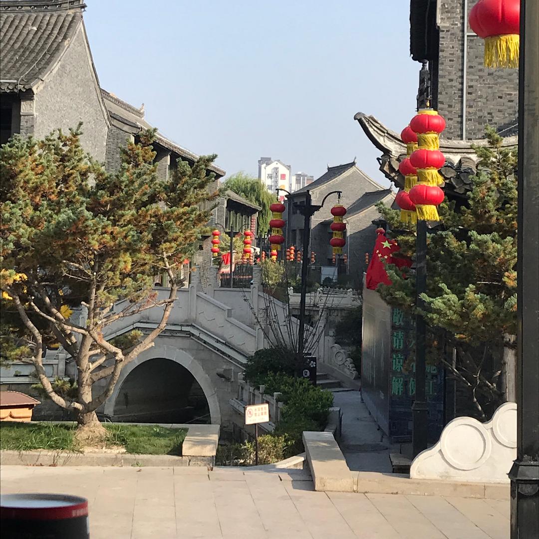 繁花旅拍河下古镇店