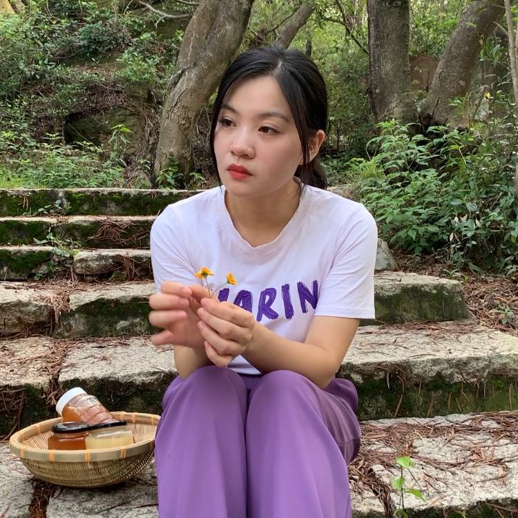 农村妙姑娘店