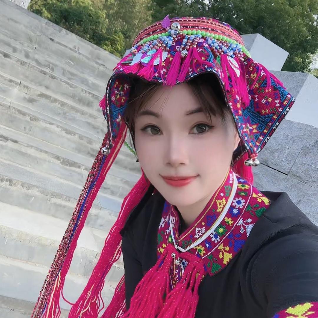 .苗家兰儿.