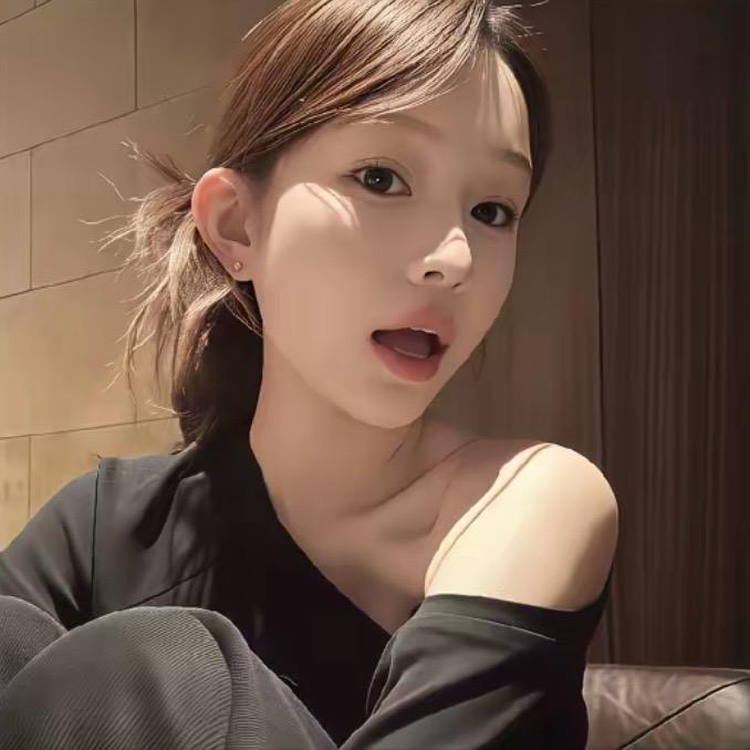 小锅巴.