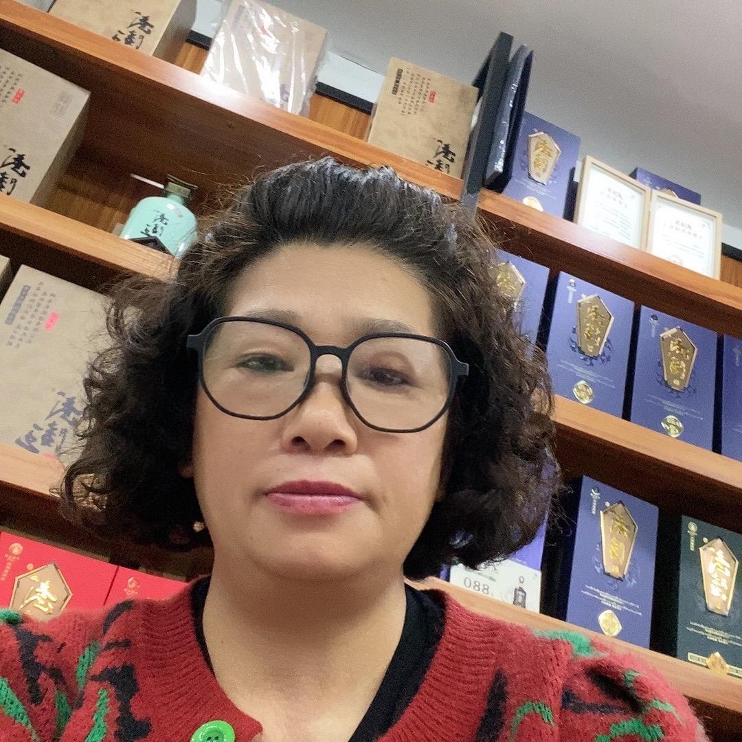 华华超市老板娘，爱莲姐