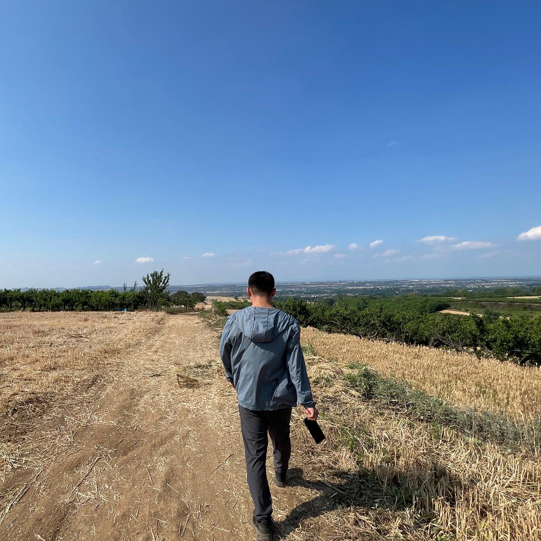 见过黄焖鸡卖房么。