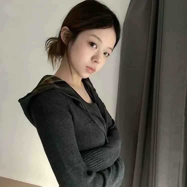 .韩小小