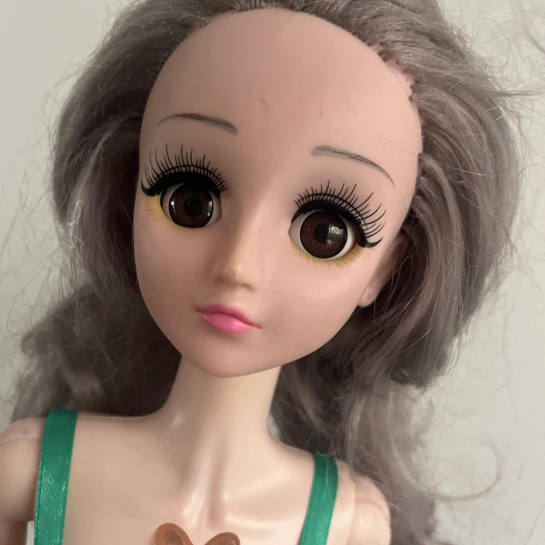 艾曼妮