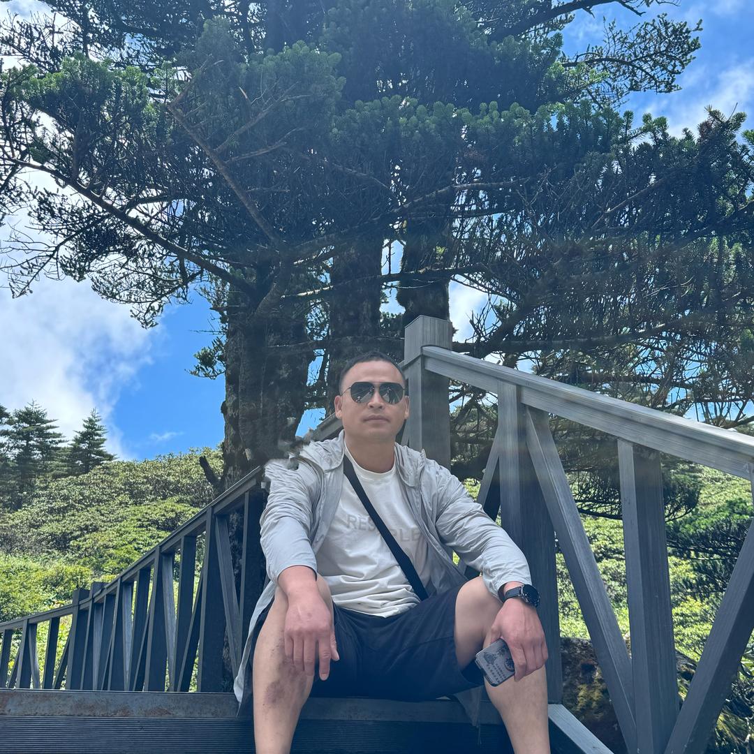 新宁县老徐云上私厨店