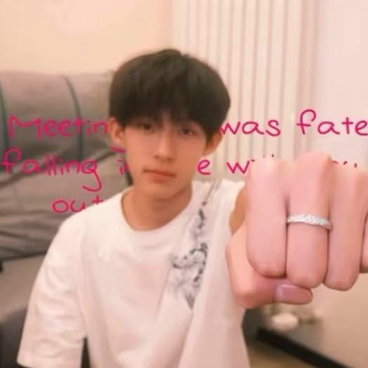 红烧贝爱热带鱼