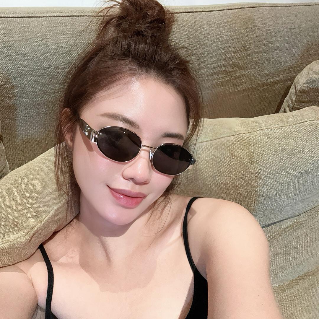 𝐆𝐢𝐠𝐢𝐜𝐤𝐜𝐤（小九）