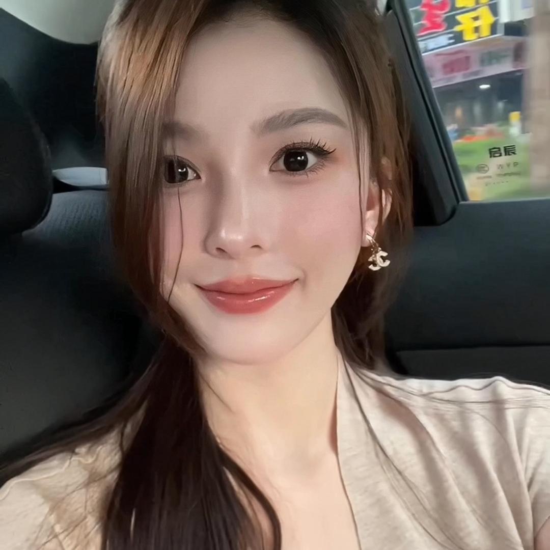 小小爱吃辣