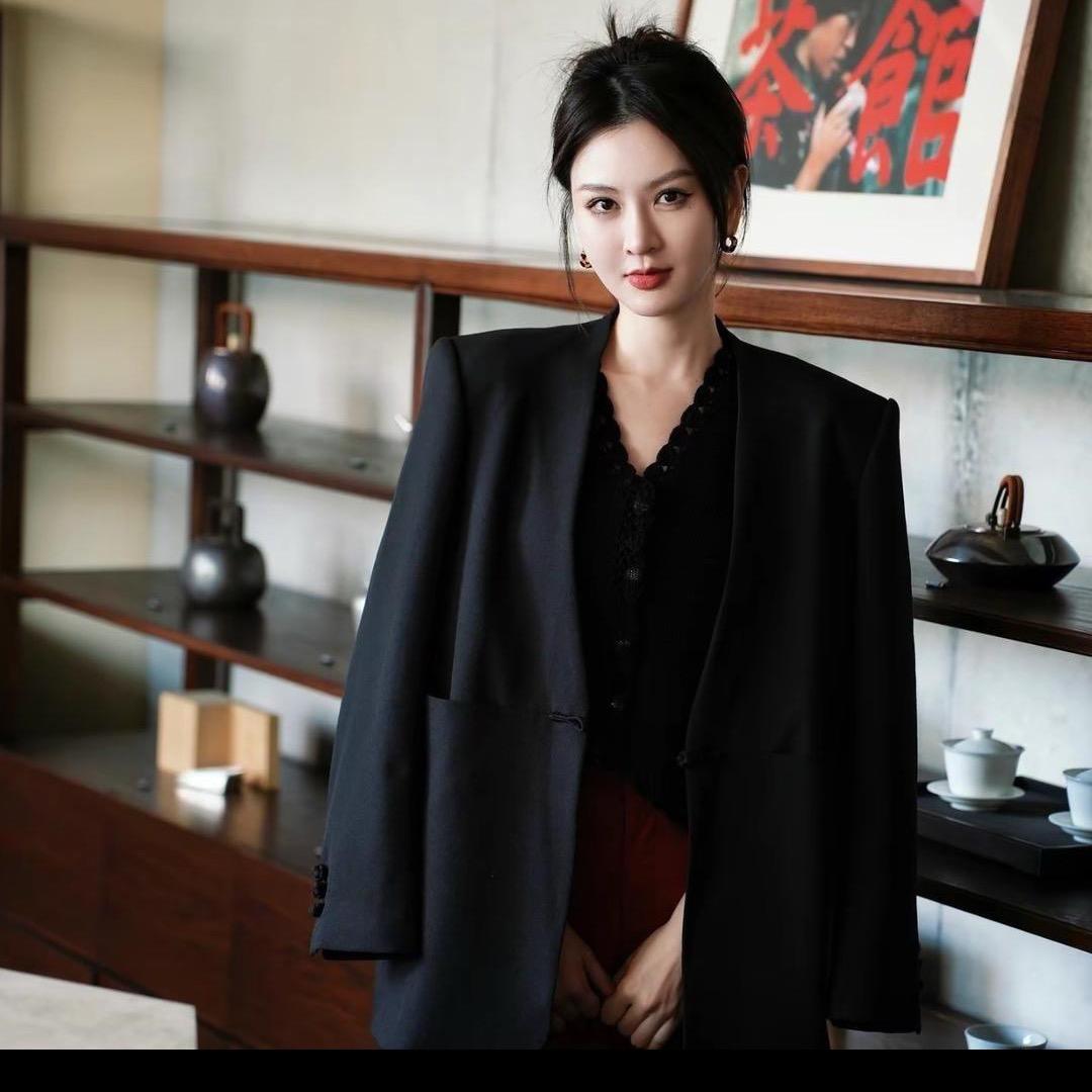 淇老板-KK STUDIO穿搭分享