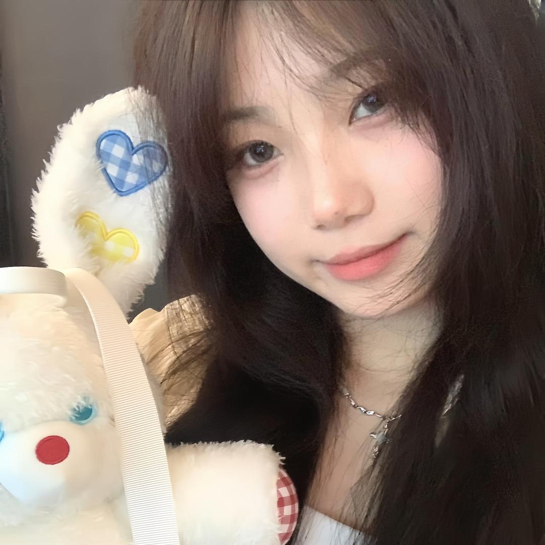 大晴子.
