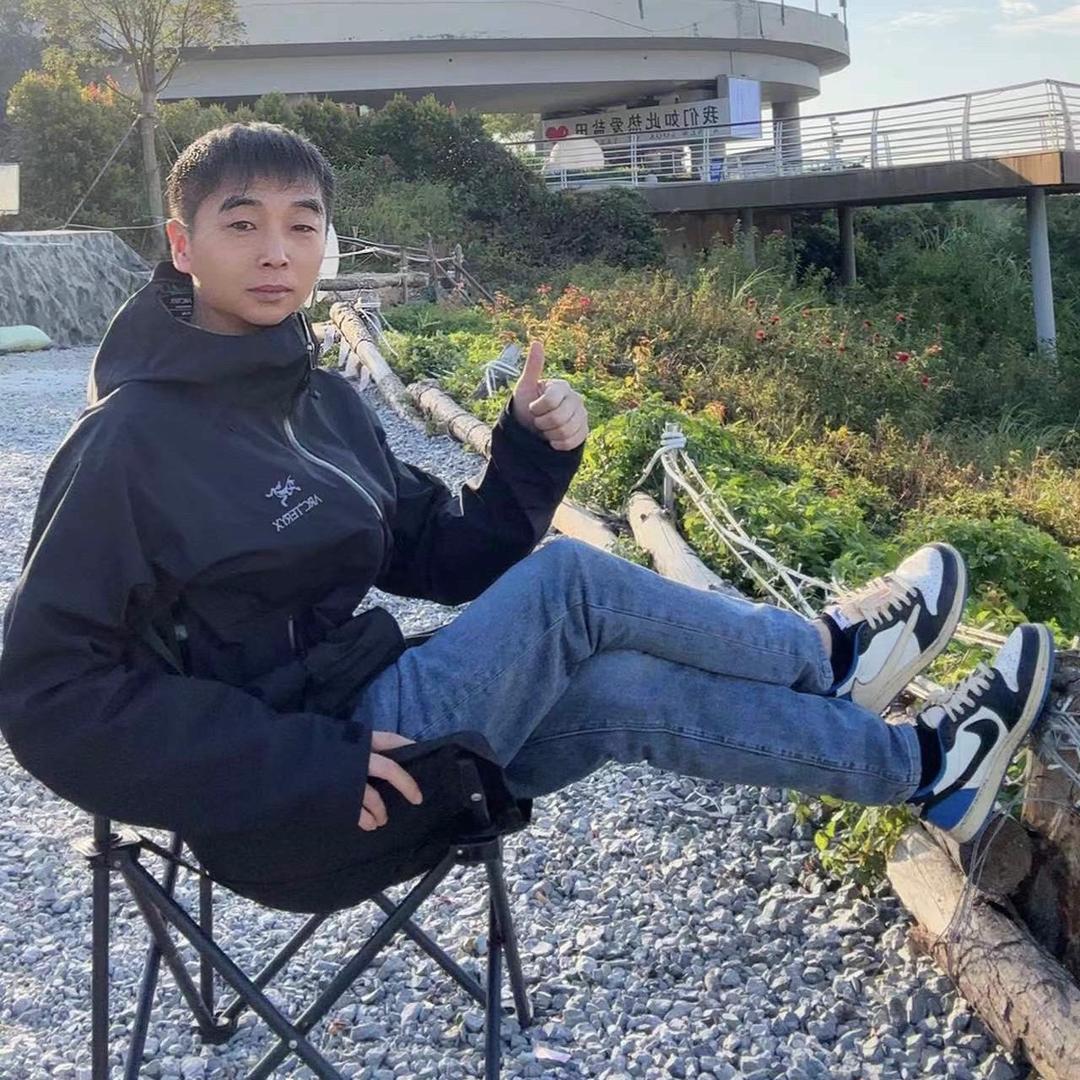 史晓明