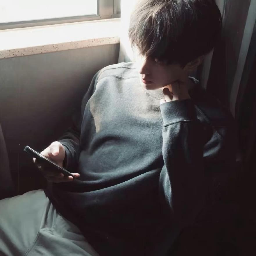 伤心小灰灰