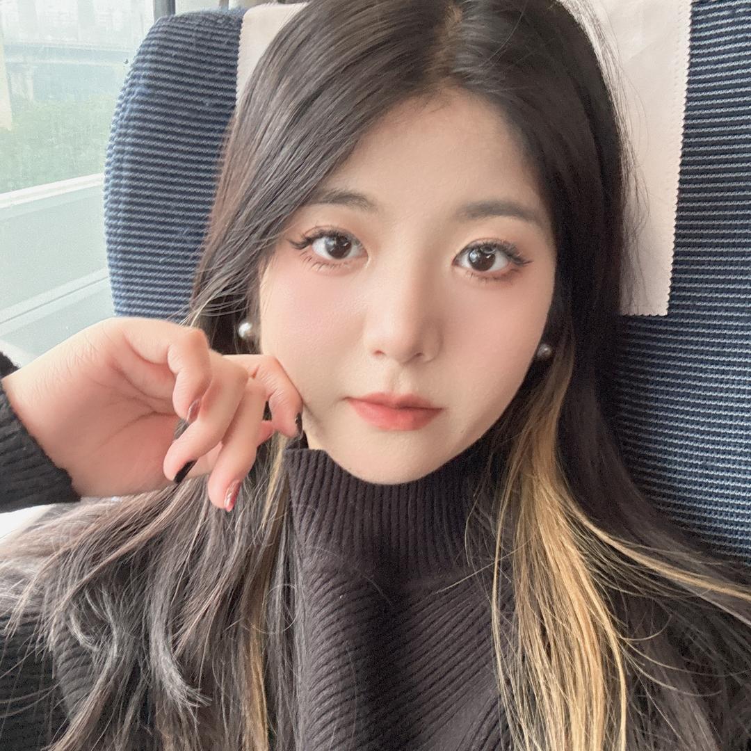 化妆师静静【禧圆美学】