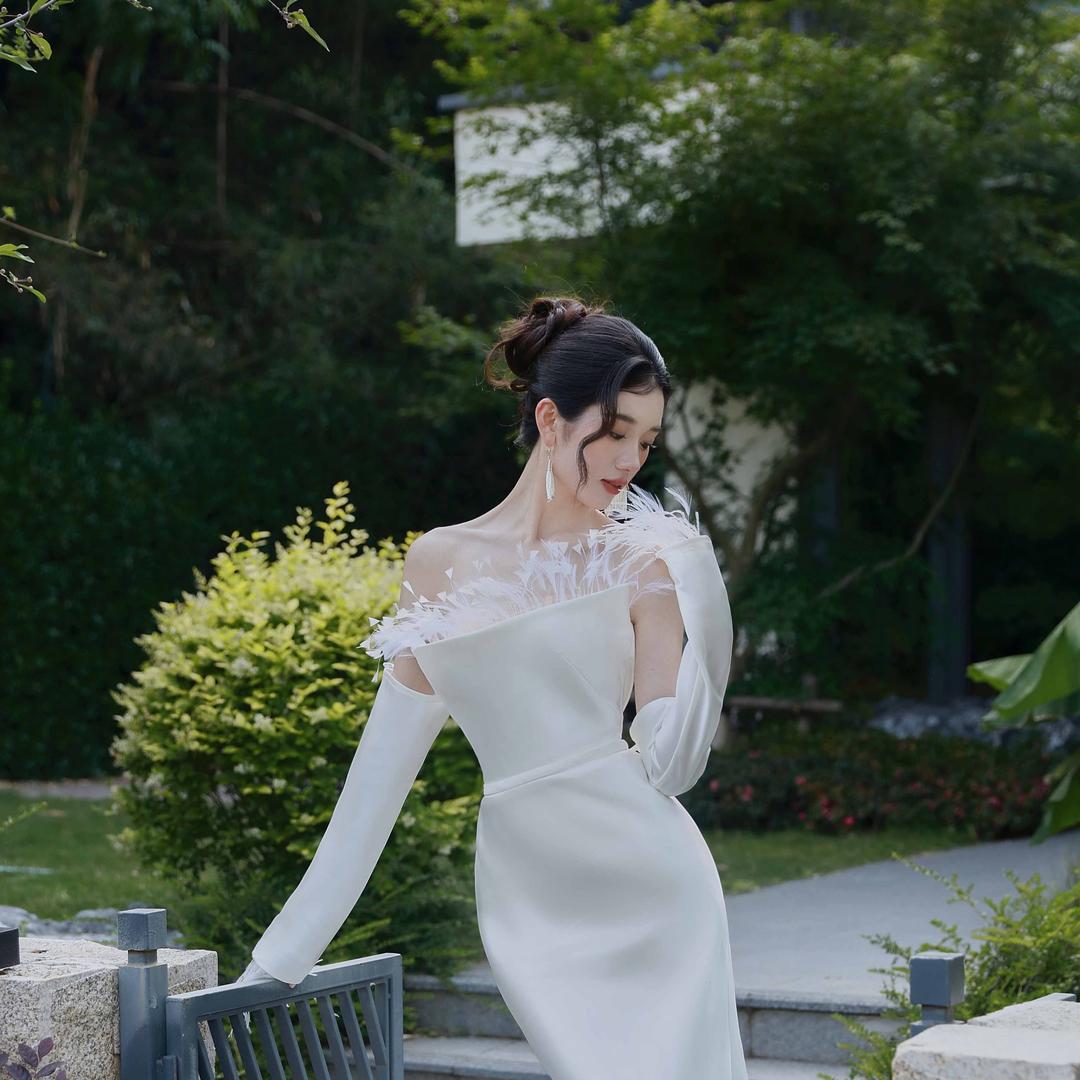 蝶女王奢品婚纱-七七