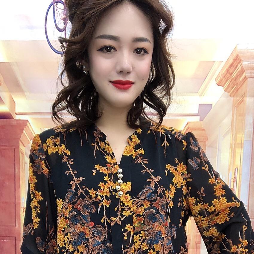 榆树市娜娜中老年女装店
