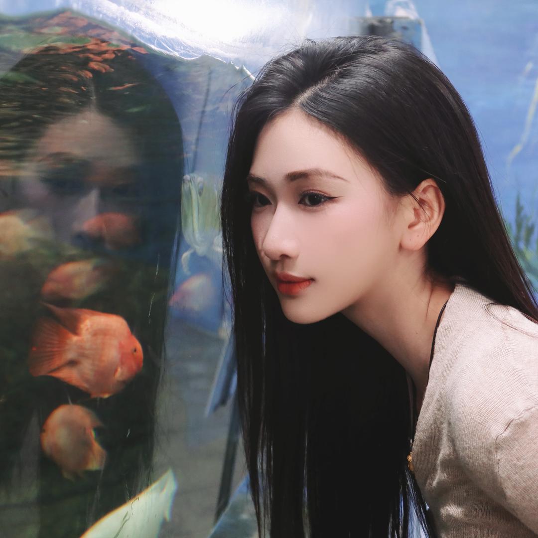 予湉（tian