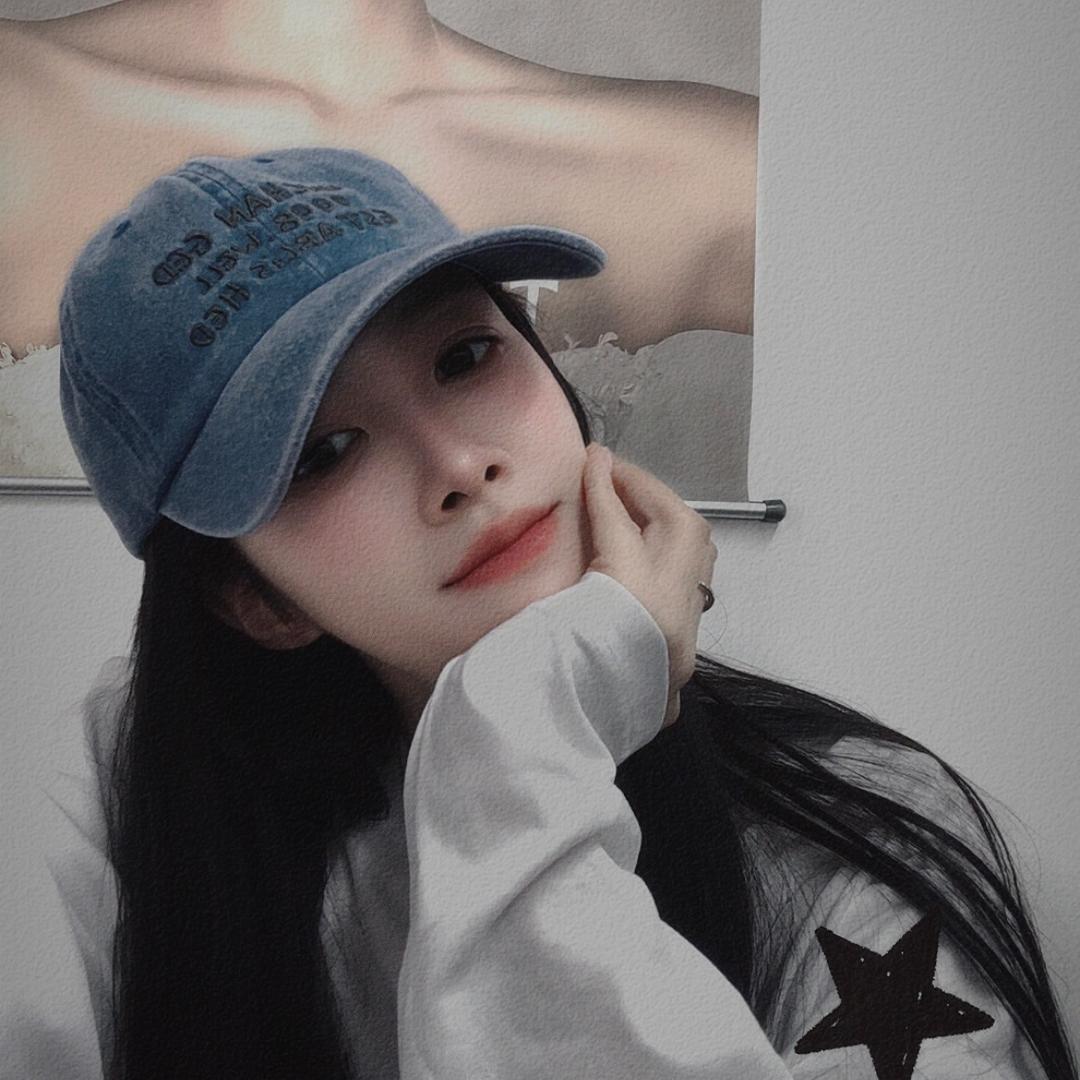 U.M 女装
