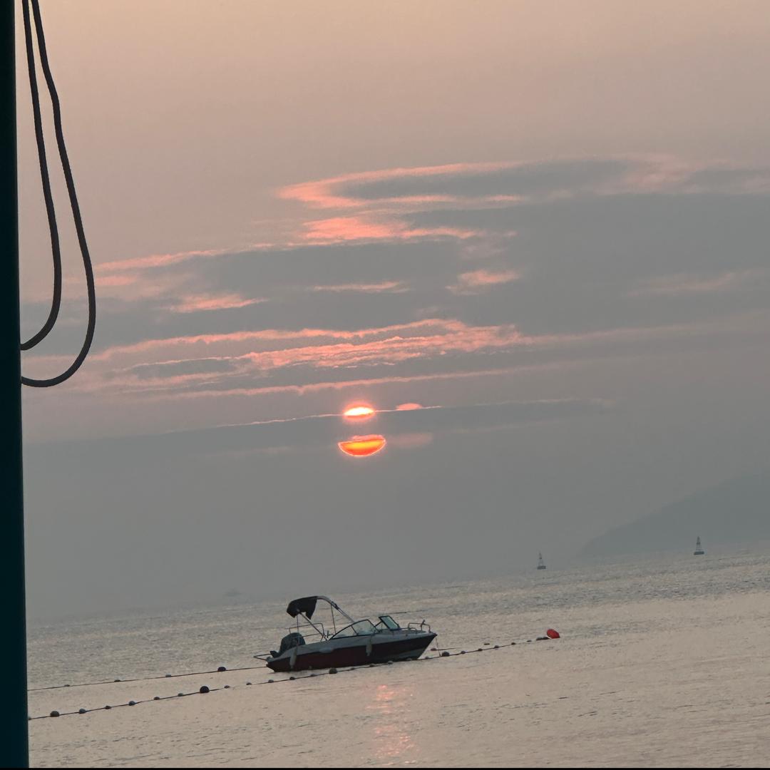 他真的很好每天只打我八次