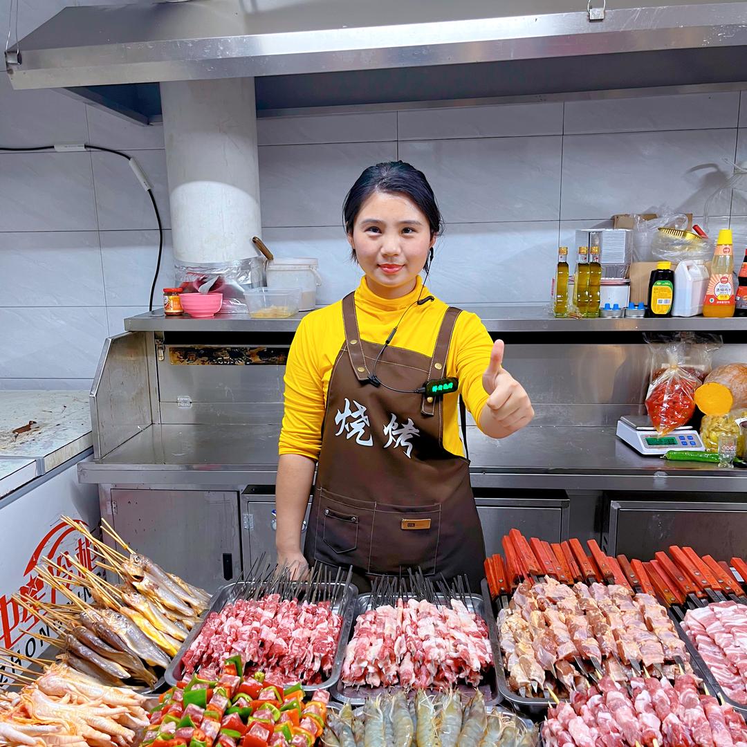 刘姐做烧烤