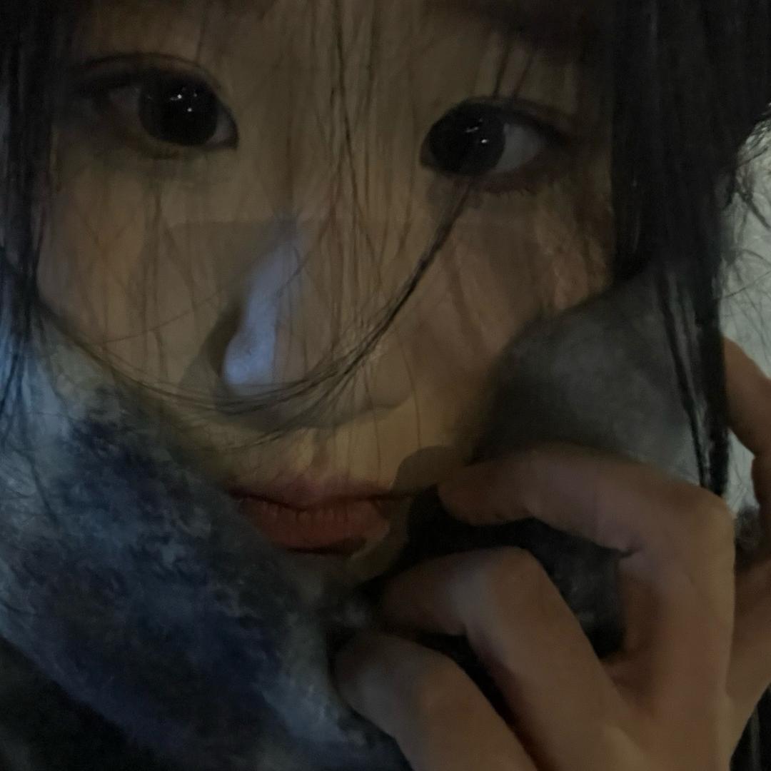 *果仁宝宝手中的巧克力