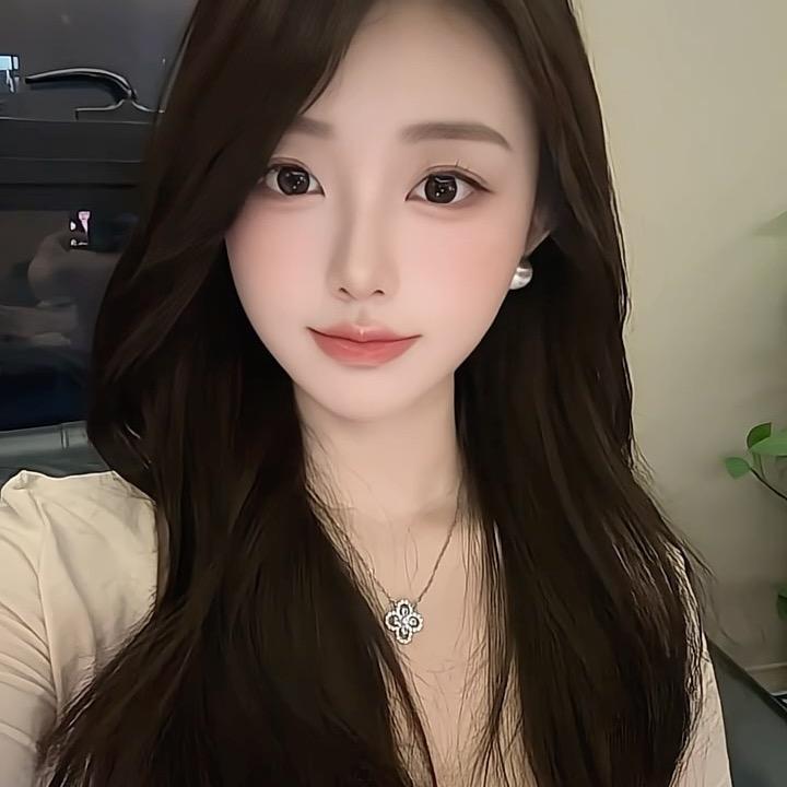 23岁女老师