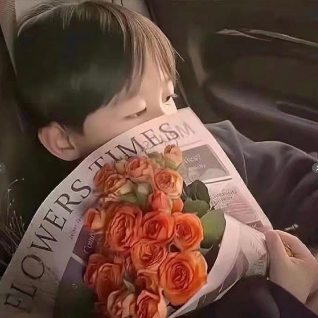 ゞ♡̶借风去吻你 💋