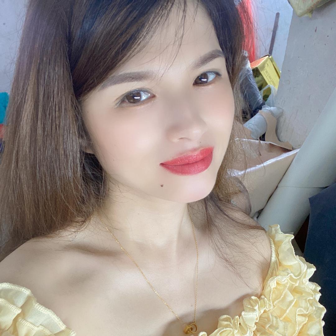 女皇👑小美