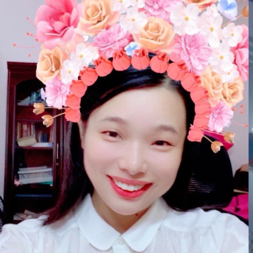 爱笑的悦月