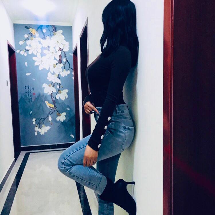 长垣张扬时尚女装