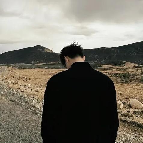 顾森柒..