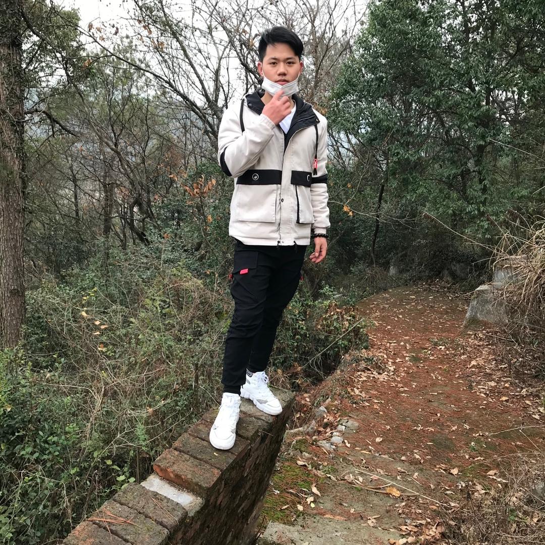 缘艺雕刻