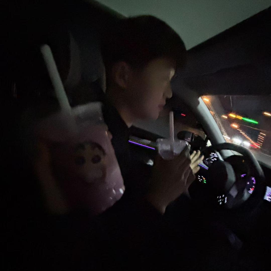 远航名车（王圣斐）