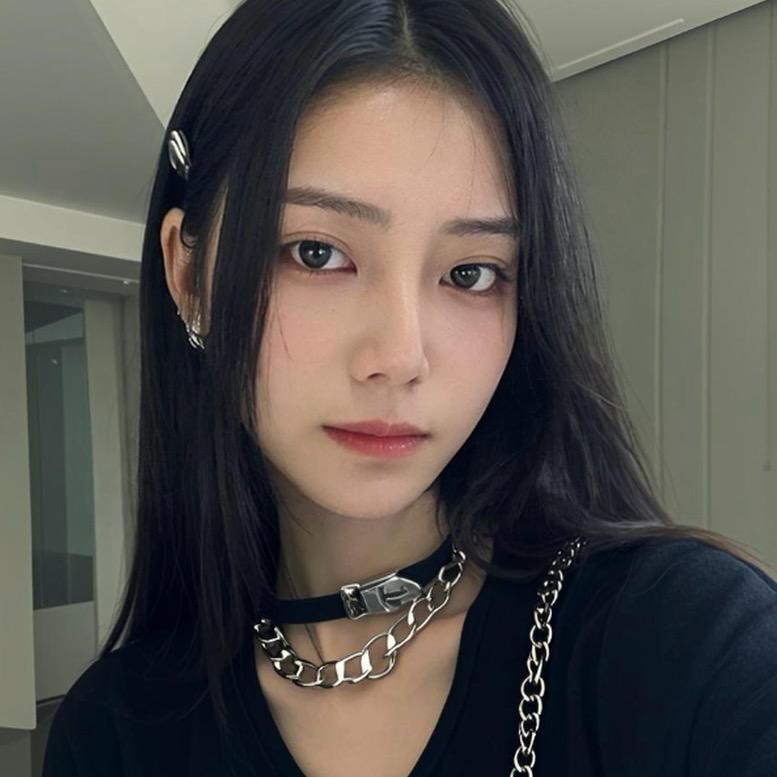 化妆师：Evelyn（君）