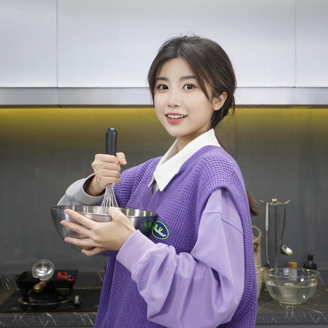 罗拉rolasfood@抖音