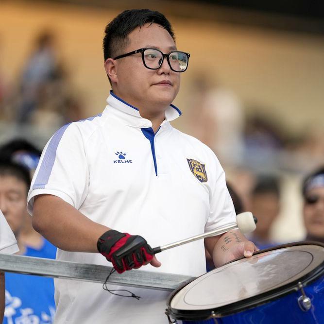 江苏铁杆    小辫子