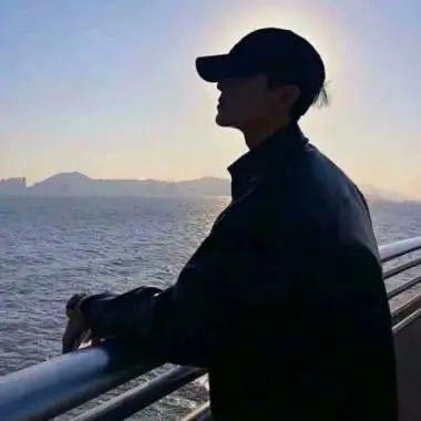 李欣哦