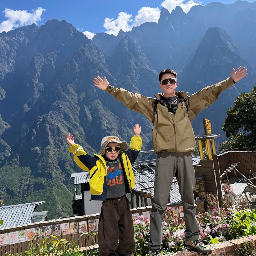 A.玉树临风一少年