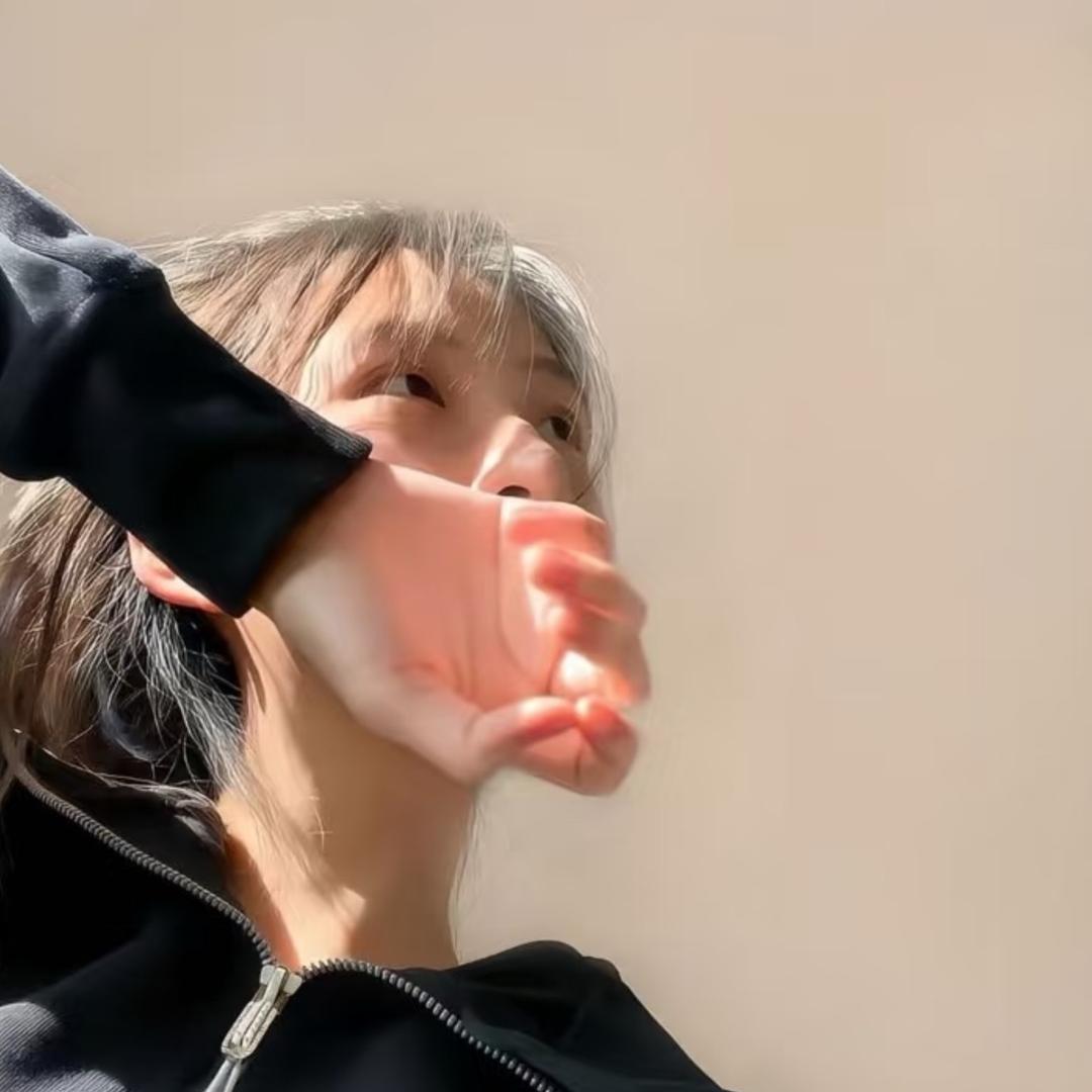 ^_^_
