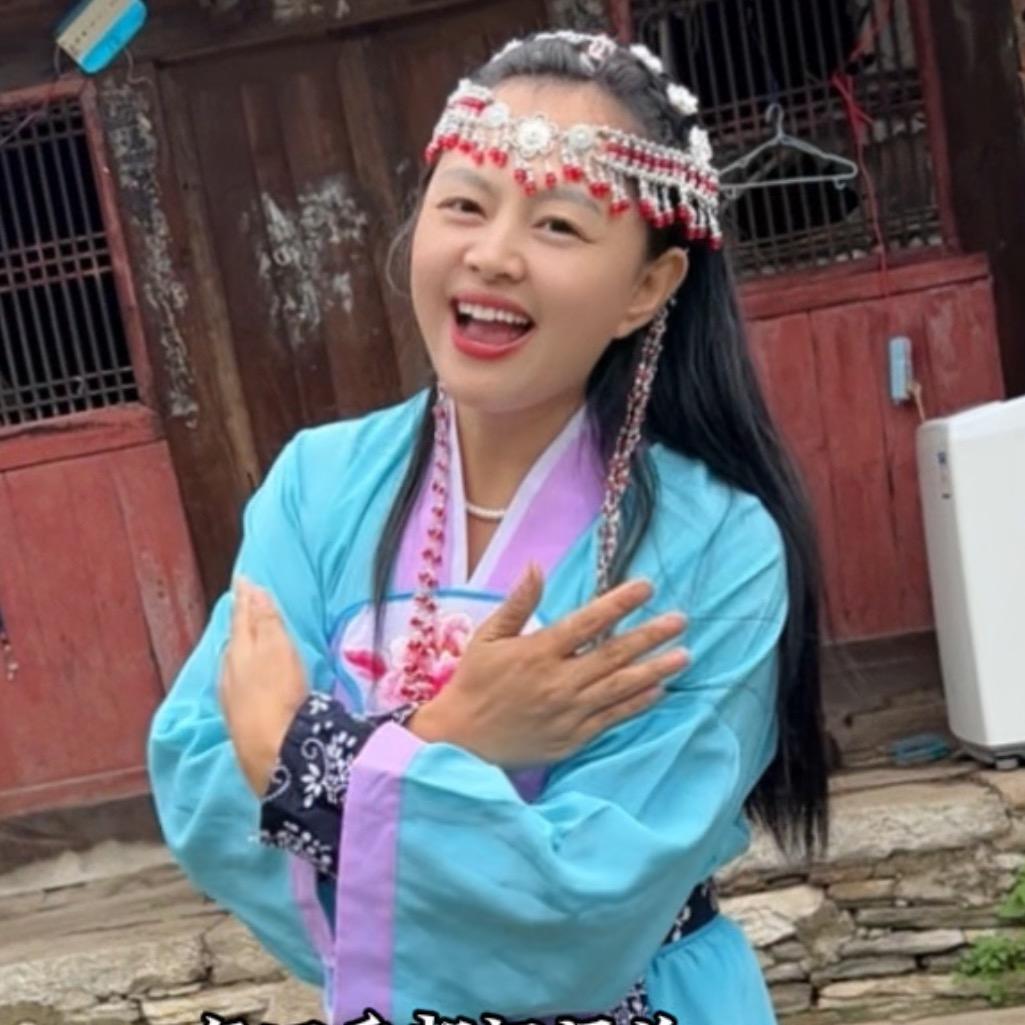 月光在农村（彝族）@抖音