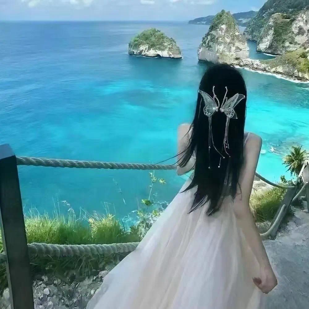 小乖 ʕ  •ᴥ•ʔ
