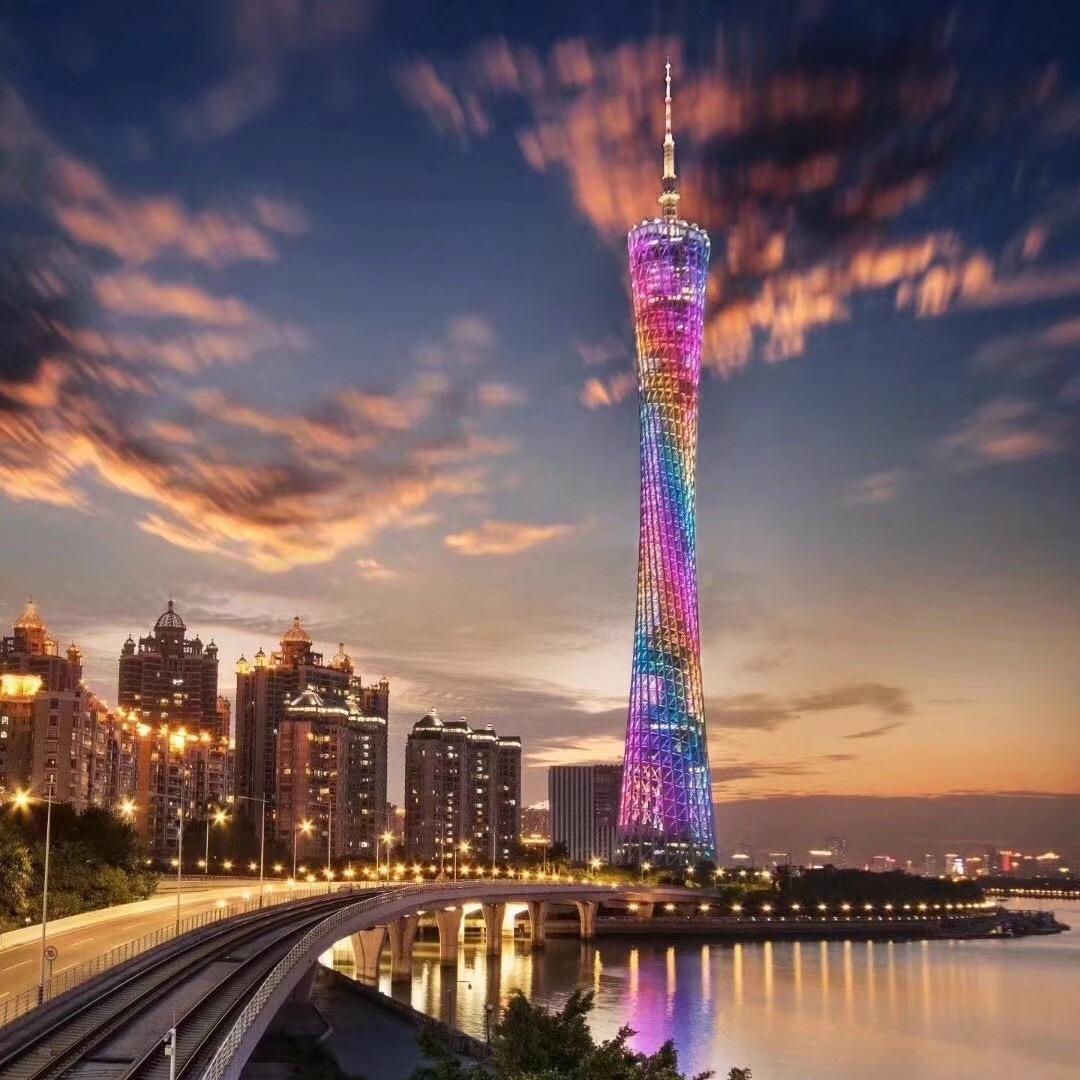 䱱鯤鶄㡣鉉鹉韛錿鴸鵲麒麟