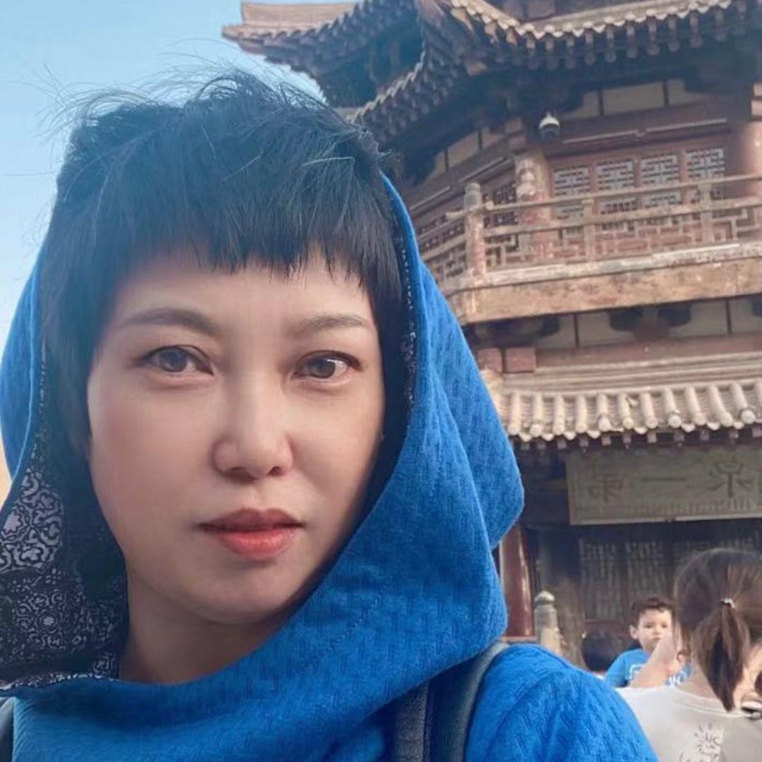 沁泉爱书法