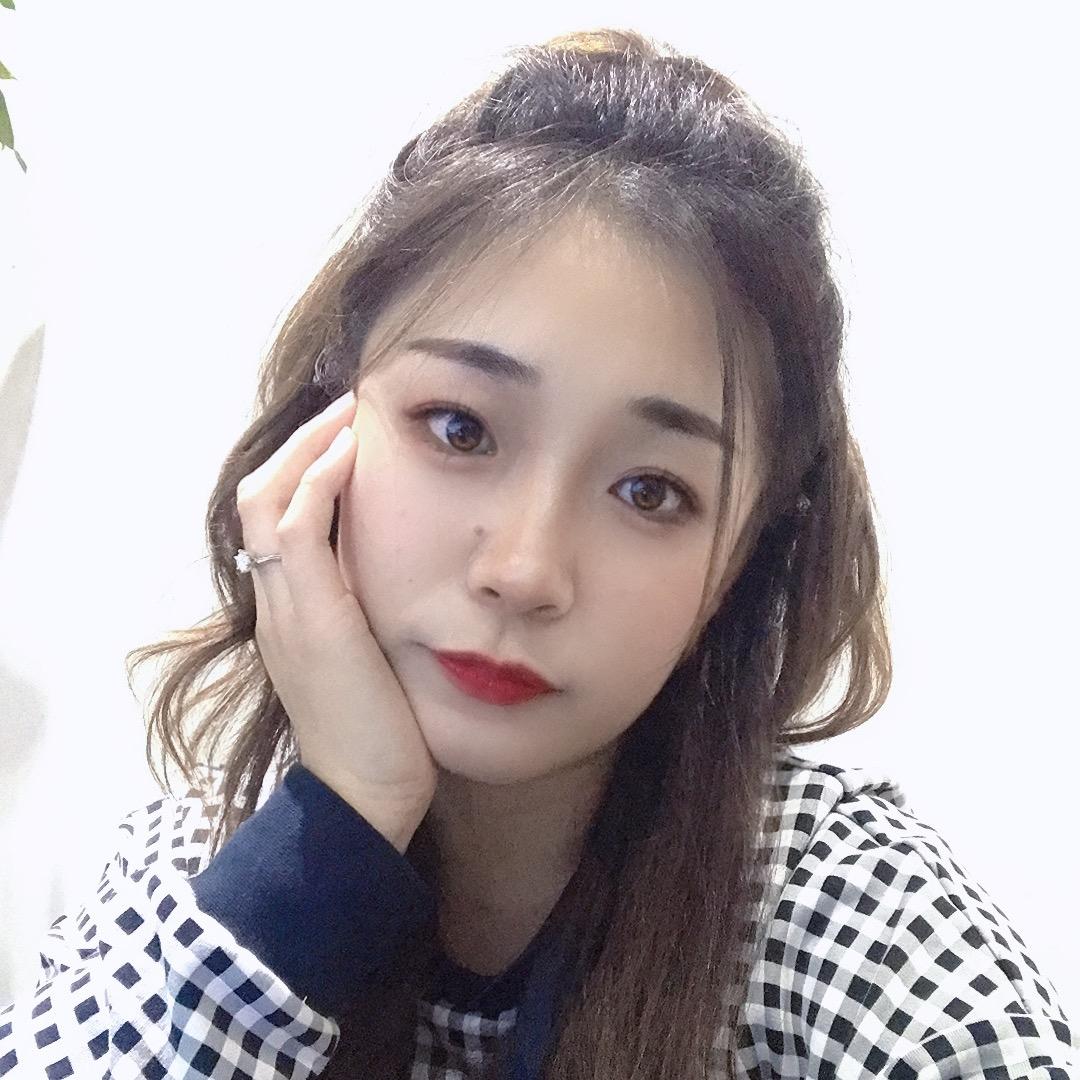 摆摊的程程吖