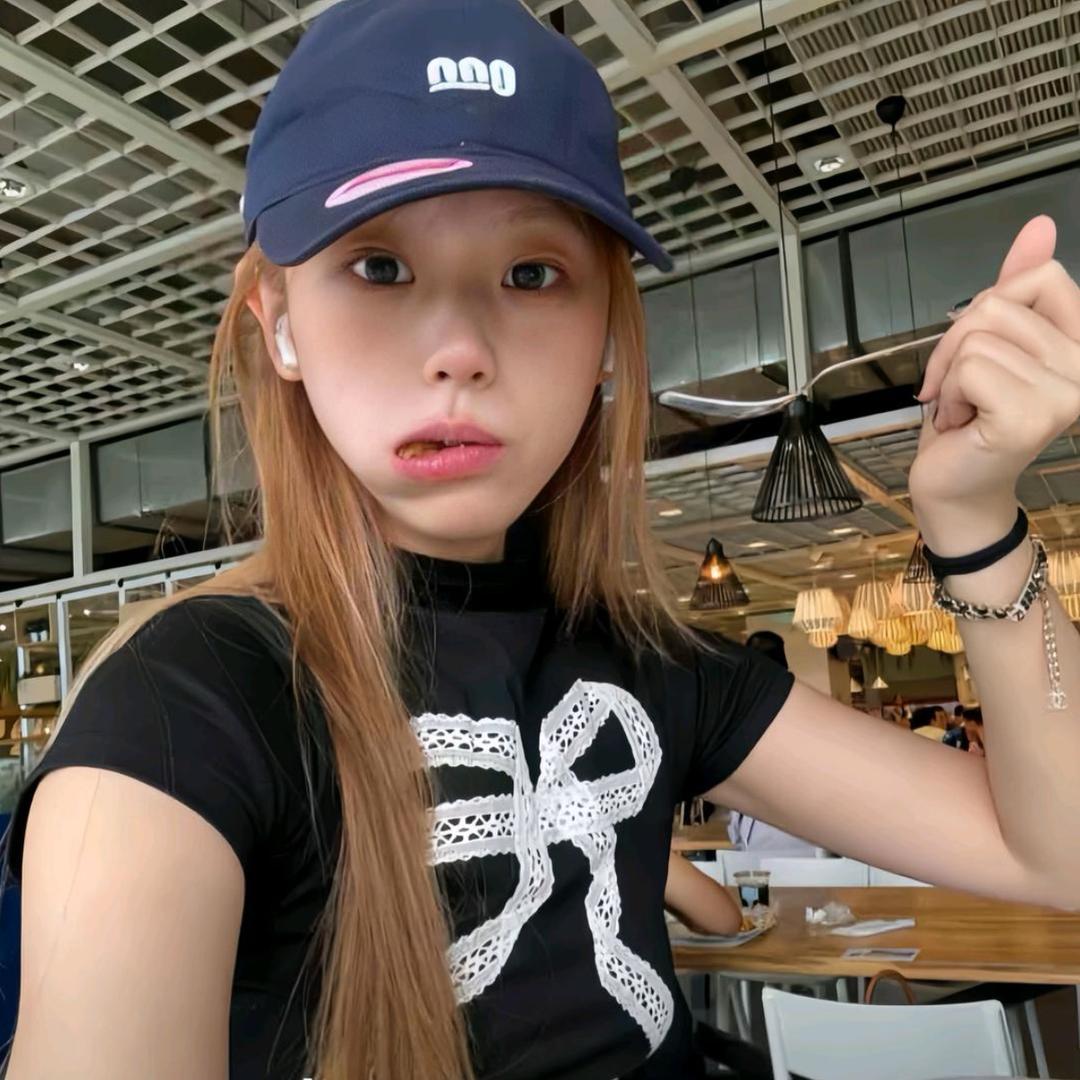 爱吃香菜💤