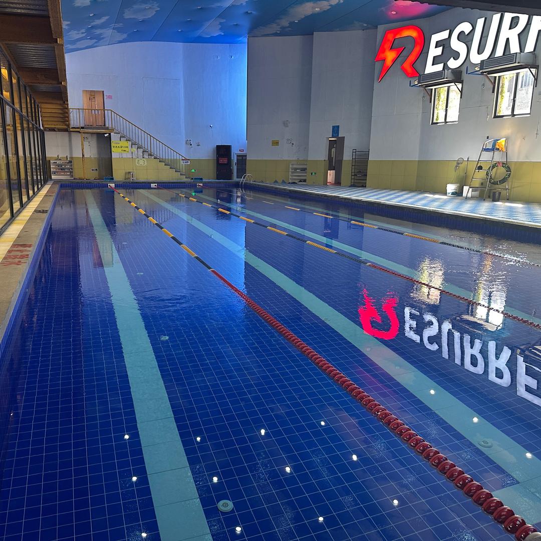 瑞斯特运动游泳馆·萍萍