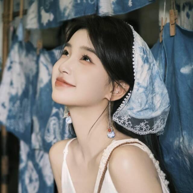 淼淼✨（写不服）